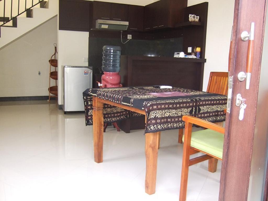 Rika Sanur Homestay Exterior foto